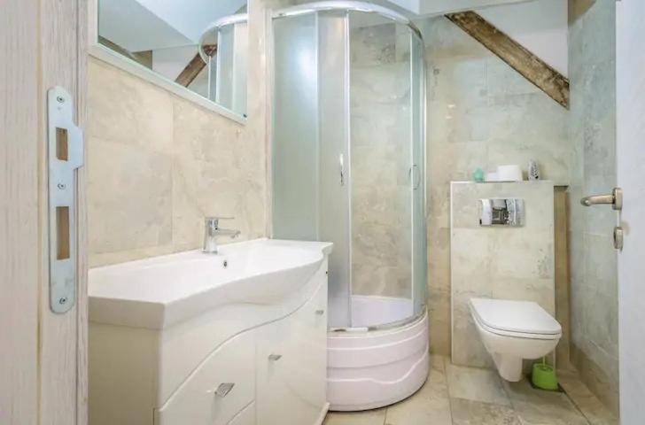 Double Bedroom Apartment In Belgrad Exteriör bild